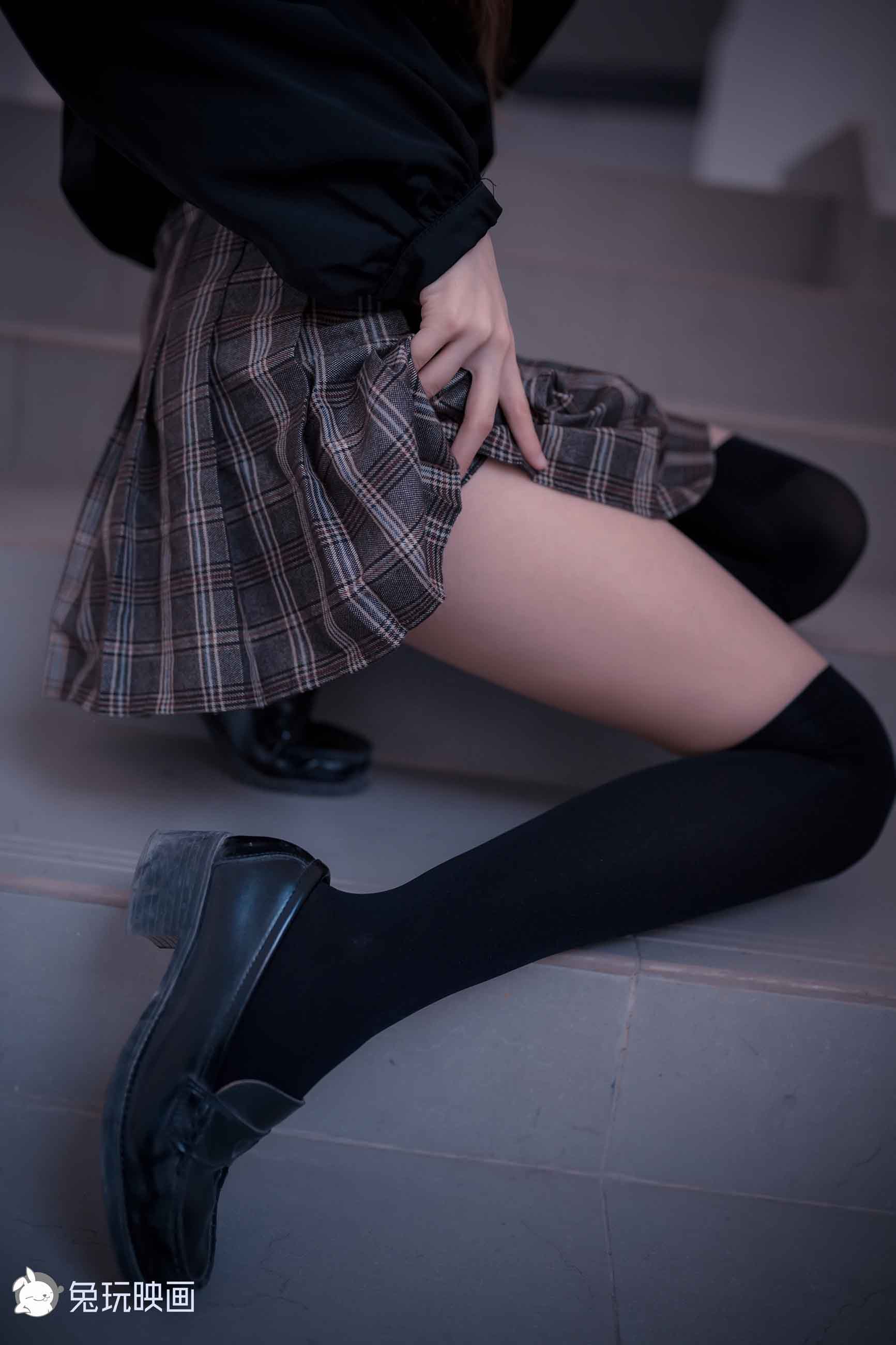 [兔玩映画]B87.008制服裙的绝对领域插图9